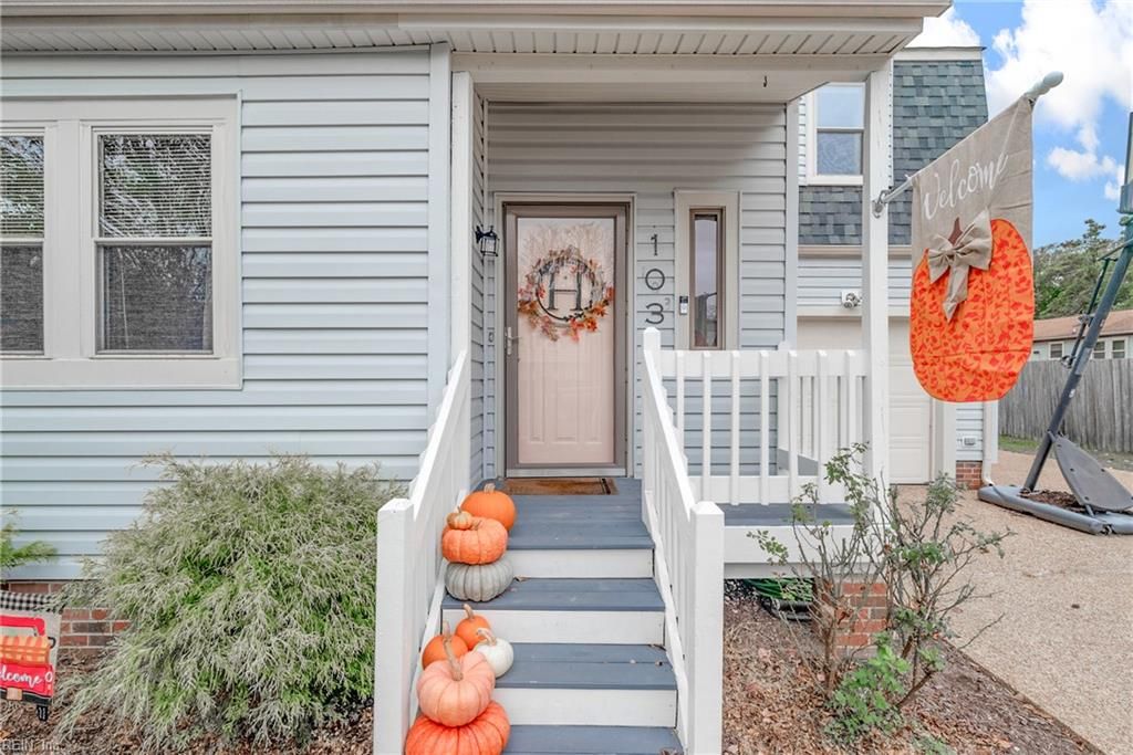 Photo of 103 Nottingham Trail, Newport News, VA 23602 (MLS # 10628972)