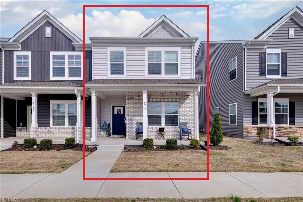 Photo of 2015 Melbourne Street, Newport News, VA 23608 (MLS # 10627220)