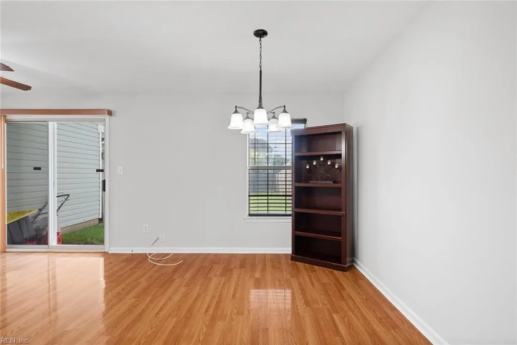 Suffolk, Virginia 23434, United States, 3 Bedrooms Bedrooms, ,3 BathroomsBathrooms,Residential,Active,176473