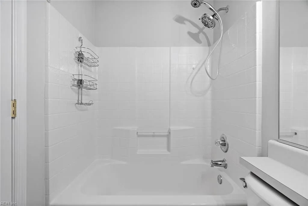 Suffolk, Virginia 23434, United States, 3 Bedrooms Bedrooms, ,3 BathroomsBathrooms,Residential,Active,176473