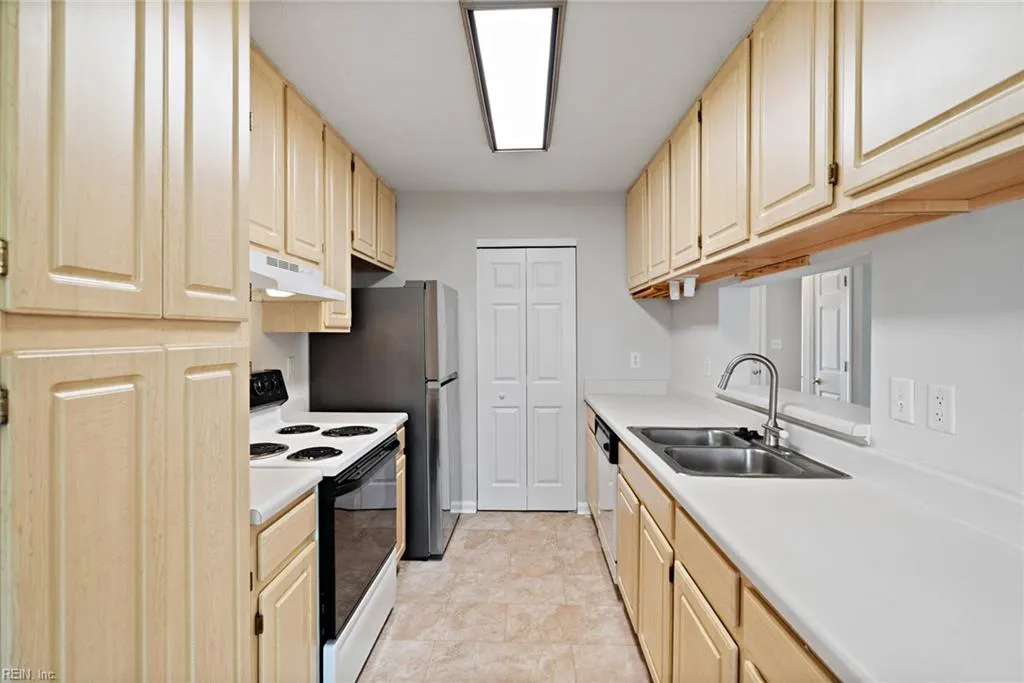 Suffolk, Virginia 23434, United States, 3 Bedrooms Bedrooms, ,3 BathroomsBathrooms,Residential,Active,176473