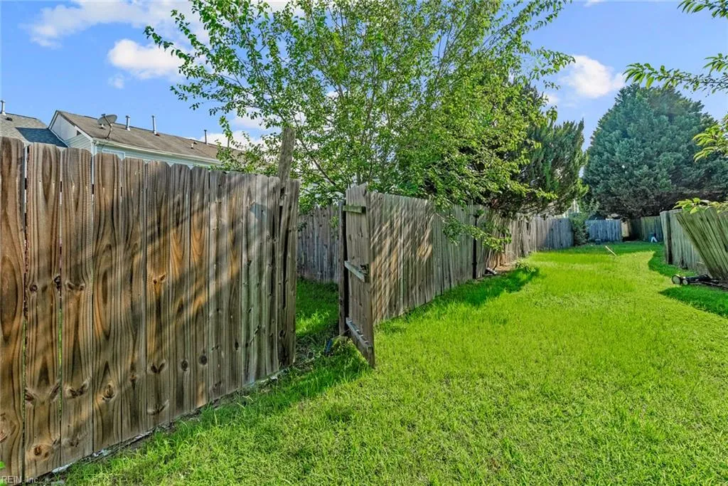 Suffolk, Virginia 23434, United States, 3 Bedrooms Bedrooms, ,3 BathroomsBathrooms,Residential,Active,176473