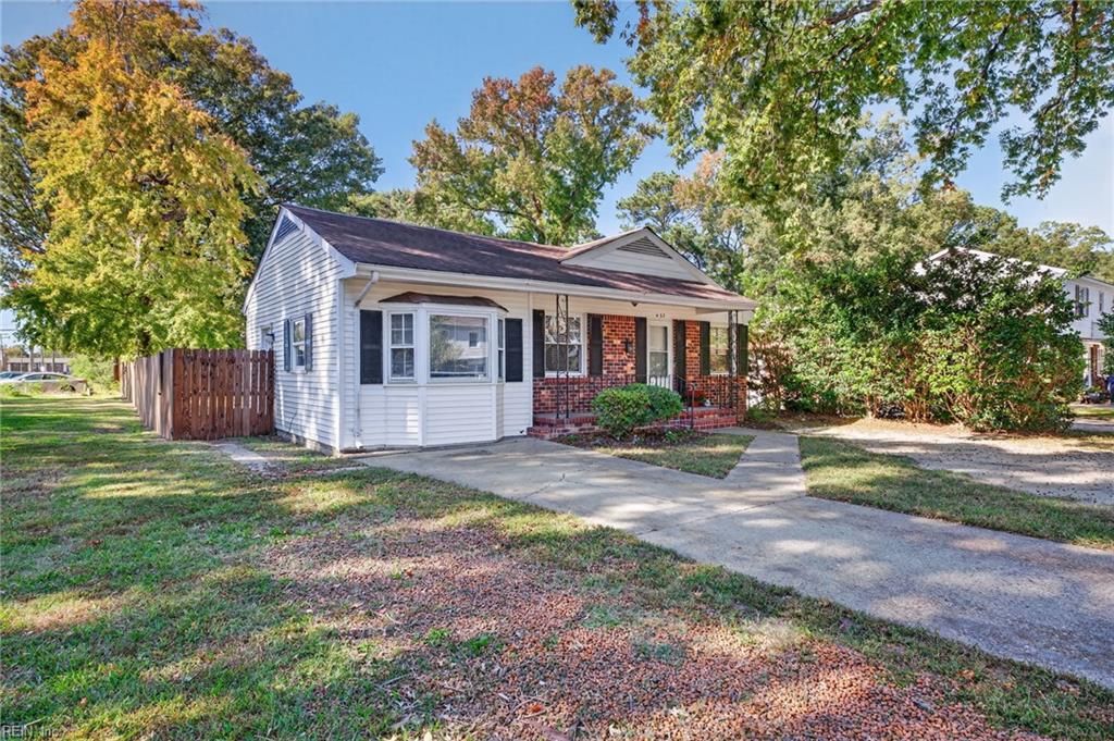 Photo of 437 Southgate Avenue, Virginia Beach, VA 23462 (MLS # 10607688)