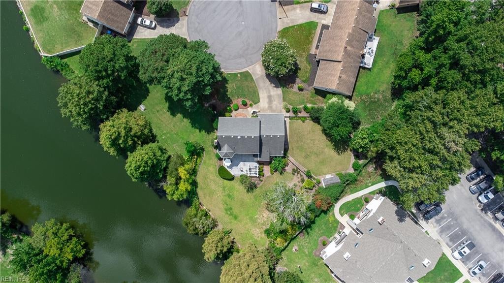 Photo of 1629 Waterside Drive, Chesapeake, VA 23320 (MLS # 10651368)