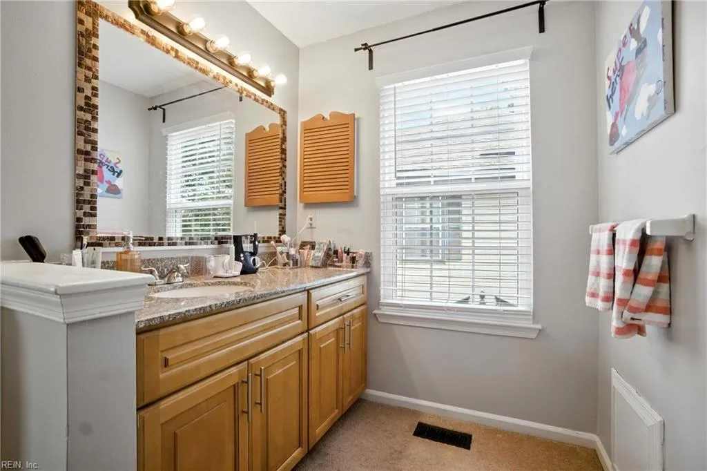 Virginia Beach, Virginia 23462, United States, 2 Bedrooms Bedrooms, ,3 BathroomsBathrooms,Residential,Active,169822