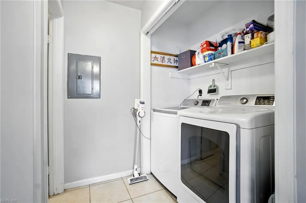 Virginia Beach, Virginia 23462, United States, 2 Bedrooms Bedrooms, ,3 BathroomsBathrooms,Residential,Active,169822