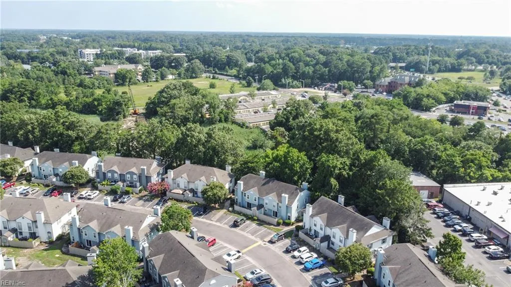 Virginia Beach, Virginia 23462, United States, 2 Bedrooms Bedrooms, ,3 BathroomsBathrooms,Residential,Active,169822