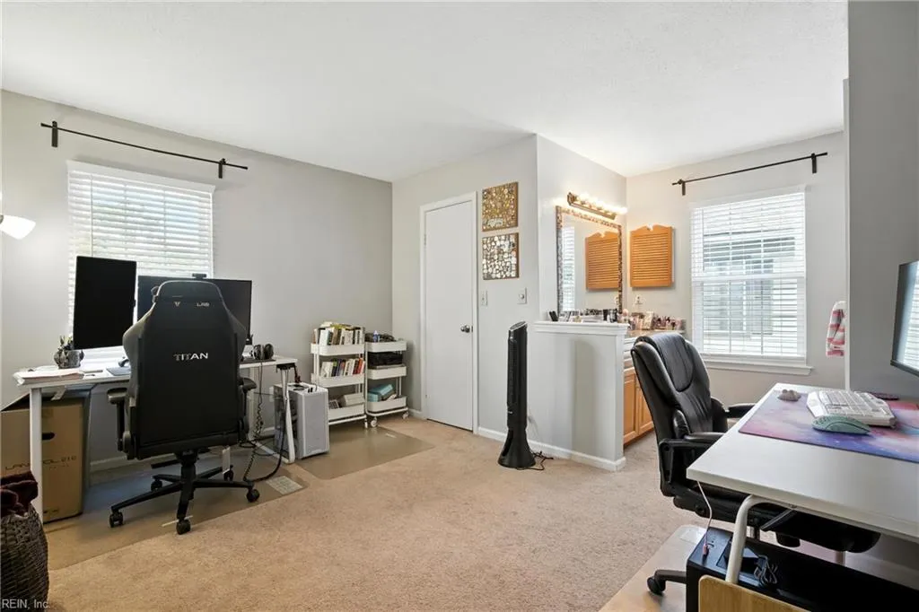 Virginia Beach, Virginia 23462, United States, 2 Bedrooms Bedrooms, ,3 BathroomsBathrooms,Residential,Active,169822