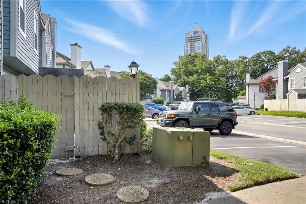 Virginia Beach, Virginia 23462, United States, 2 Bedrooms Bedrooms, ,3 BathroomsBathrooms,Residential,Active,169822