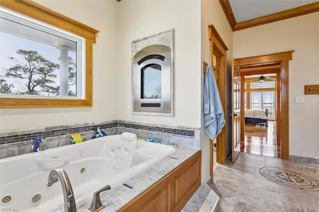 Hayes, Virginia 23072, United States, 5 Bedrooms Bedrooms, ,5 BathroomsBathrooms,Residential,Active,62347