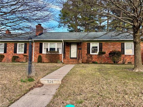 Photo of 526 Spinnaker Road, Newport News, VA 23602 (MLS # 10622921)