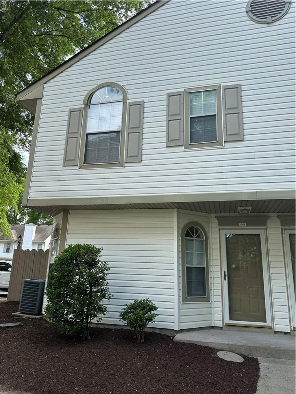 Photo of 1049 Shelford Court, Virginia Beach, VA 23454 (MLS # 10632142)