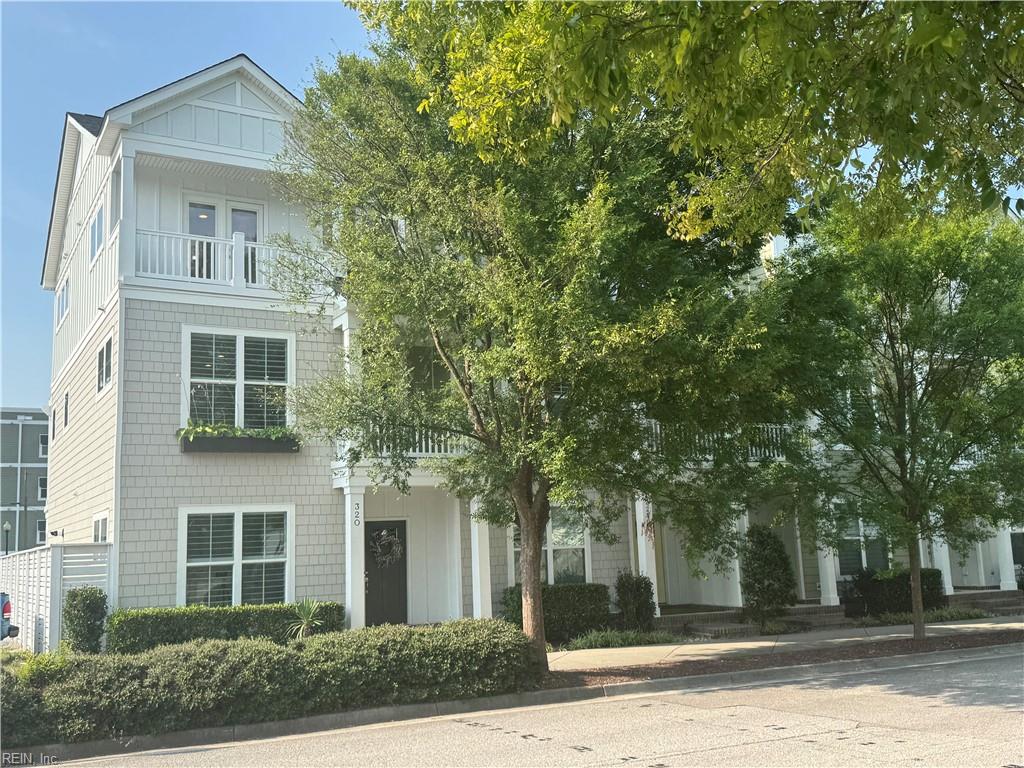 Photo of 320 30th Street, Virginia Beach, VA 23451 (MLS # 10645229)