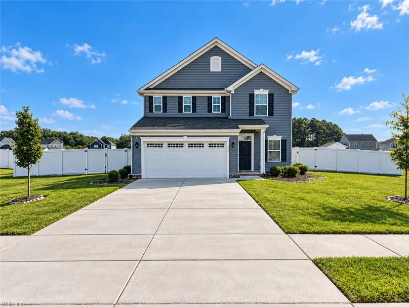 212 Pungo Circle, photo 1 of 41