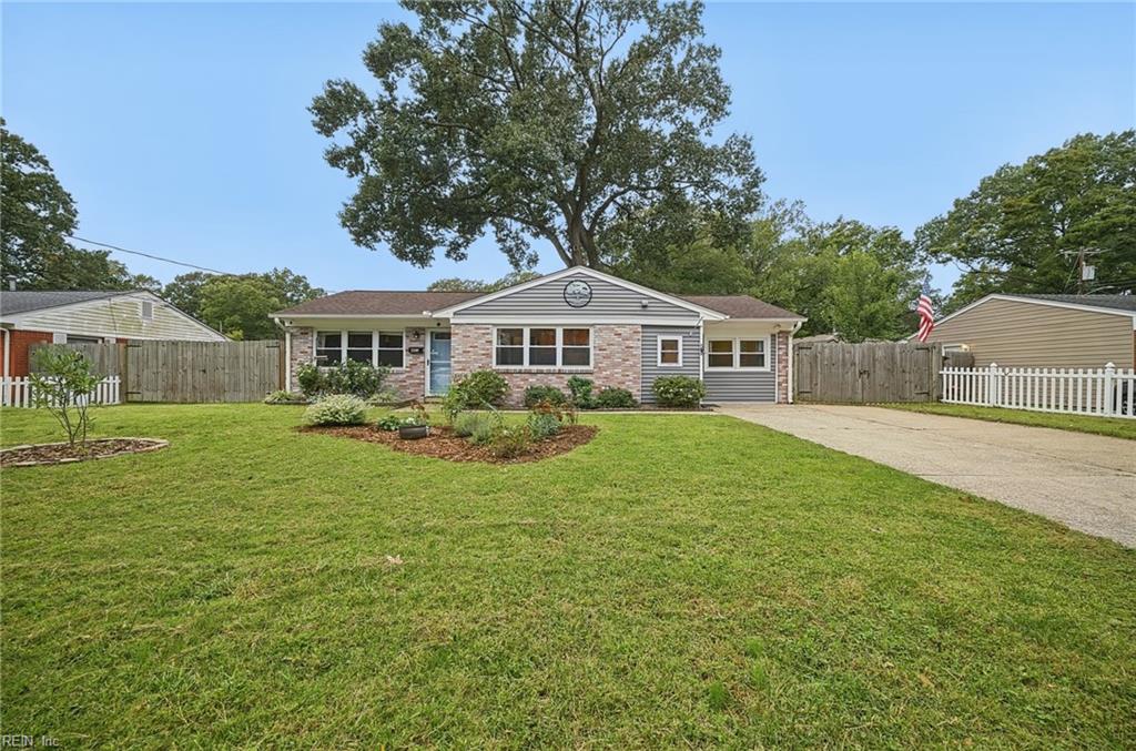 Photo of 421 Rose Marie Avenue, Virginia Beach, VA 23462 (MLS # 10657700)