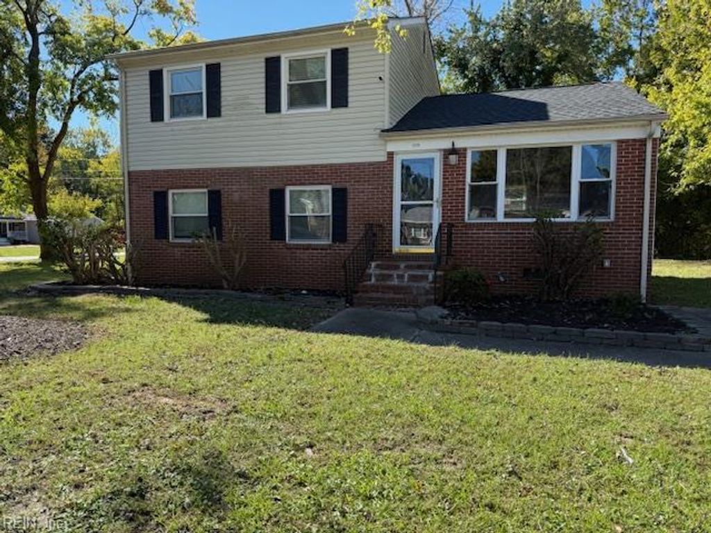 Photo of 102 Springfield Drive, Williamsburg, VA 23185 (MLS # 10606869)