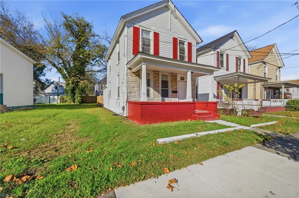 Photo of 1027 27th Street, Newport News, VA 23607 (MLS # 10611791)