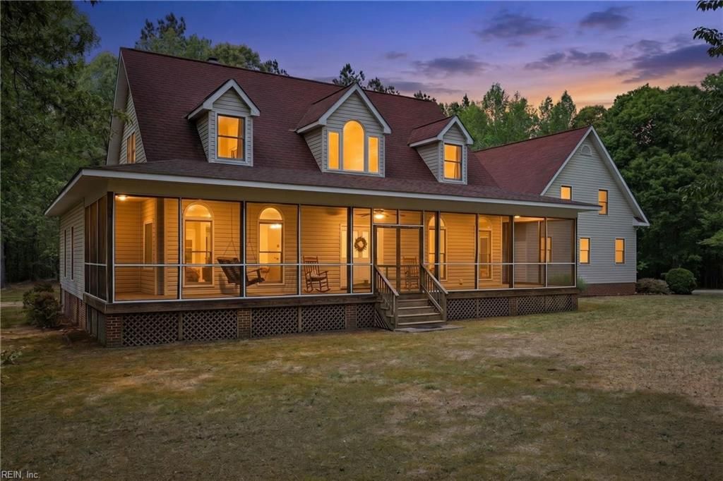 Photo of 13265 Coulbourn Road, Saluda, VA 23149 (MLS # 10629885)