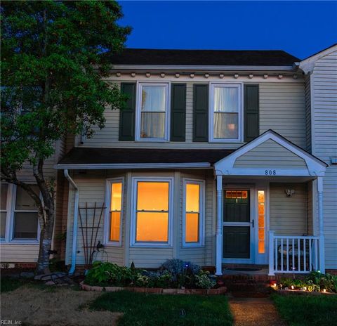 Photo of 808 Federal Court, Virginia Beach, VA 23462 (MLS # 10631335)