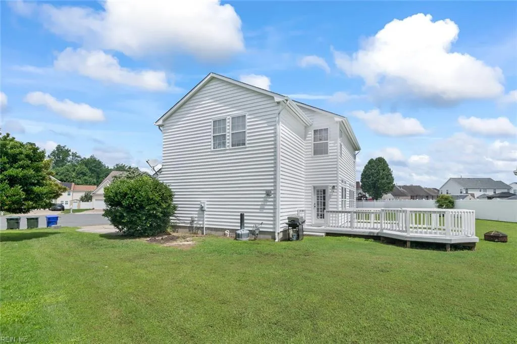 Suffolk, Virginia 23435, United States, 4 Bedrooms Bedrooms, ,3 BathroomsBathrooms,Residential,Active,174355