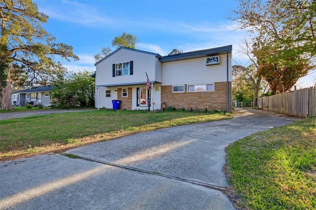 Photo of 2237 Jeffrey Drive, Norfolk, VA 23518 (MLS # 10630274)