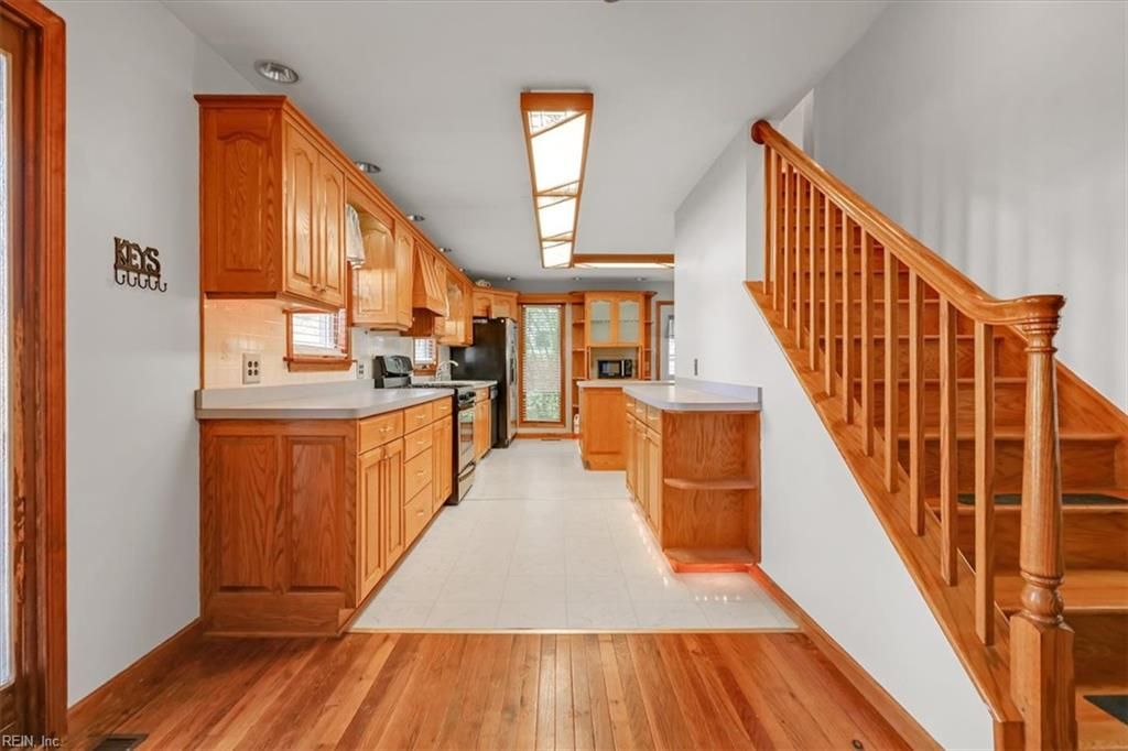 Photo of 2237 Jeffrey Drive, Norfolk, VA 23518 (MLS # 10630274)