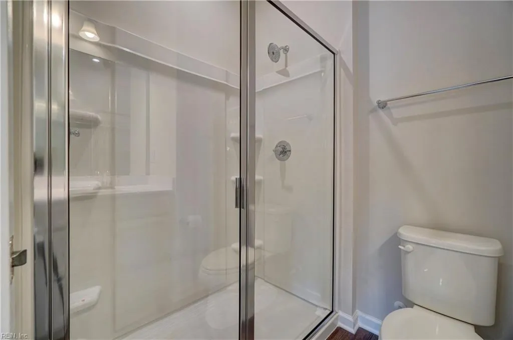 Portsmouth, Virginia 23701, United States, 2 Bedrooms Bedrooms, ,3 BathroomsBathrooms,Residential,Active,223583