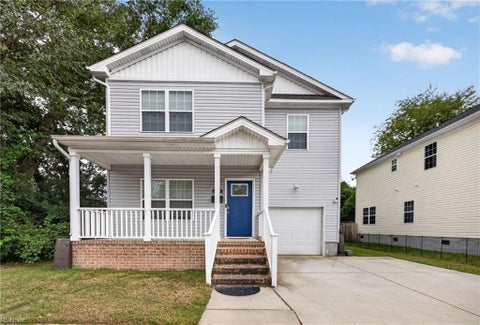 Photo for 833 Lindenwood AVE