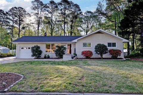 Photo of 6 Hansom Drive, Poquoson, VA 23662 (MLS # 10628924)