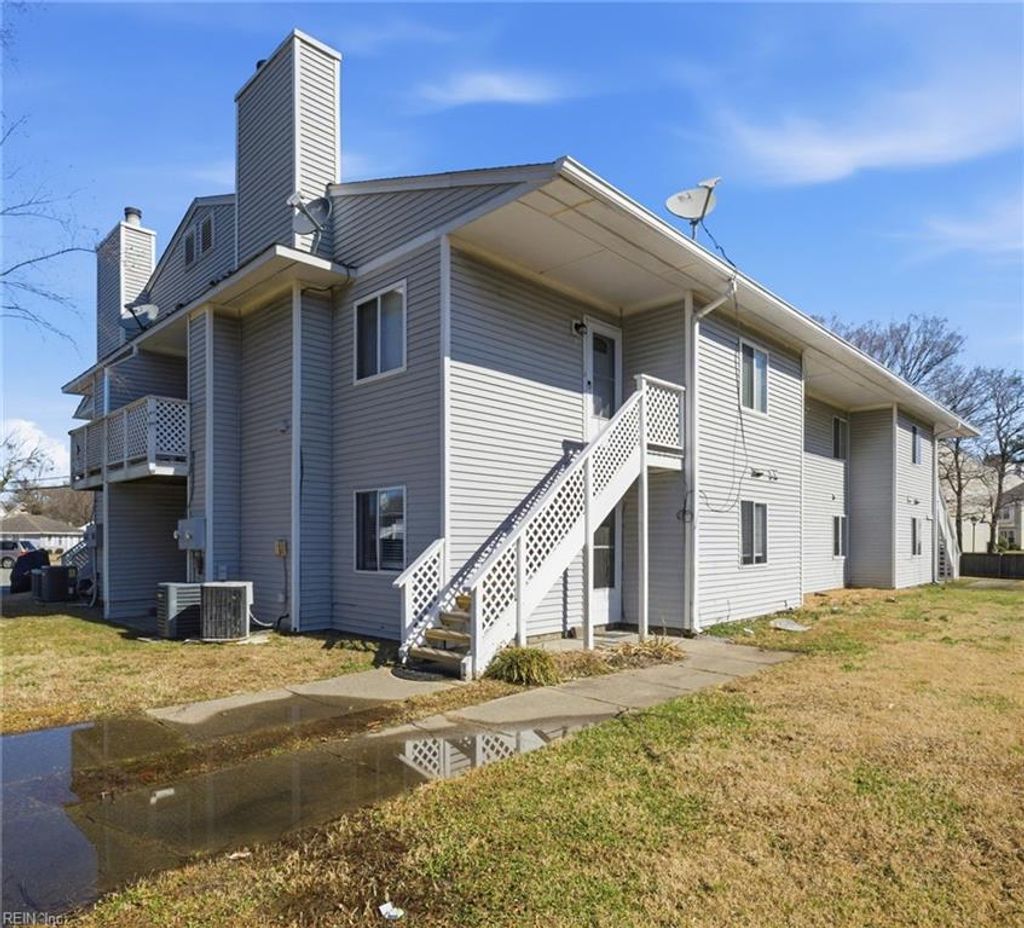 Photo of 111 Roane Drive #Unit D, Hampton, VA 23669 (MLS # 10621156)