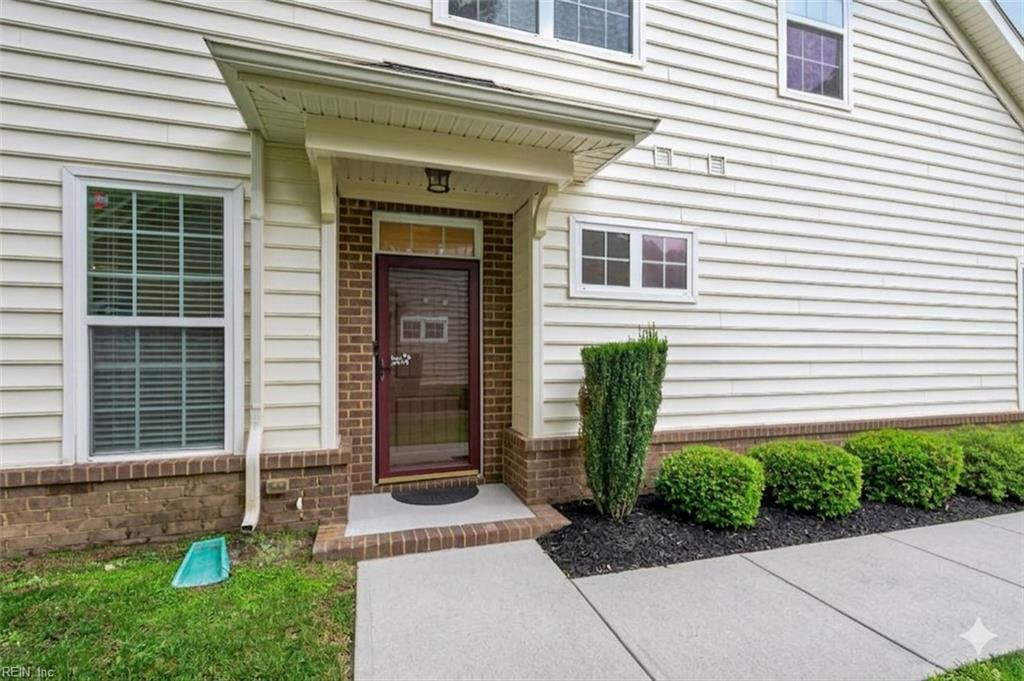 Photo of 713 Tiffany Green Court, Chesapeake, VA 23320 (MLS # 10654900)