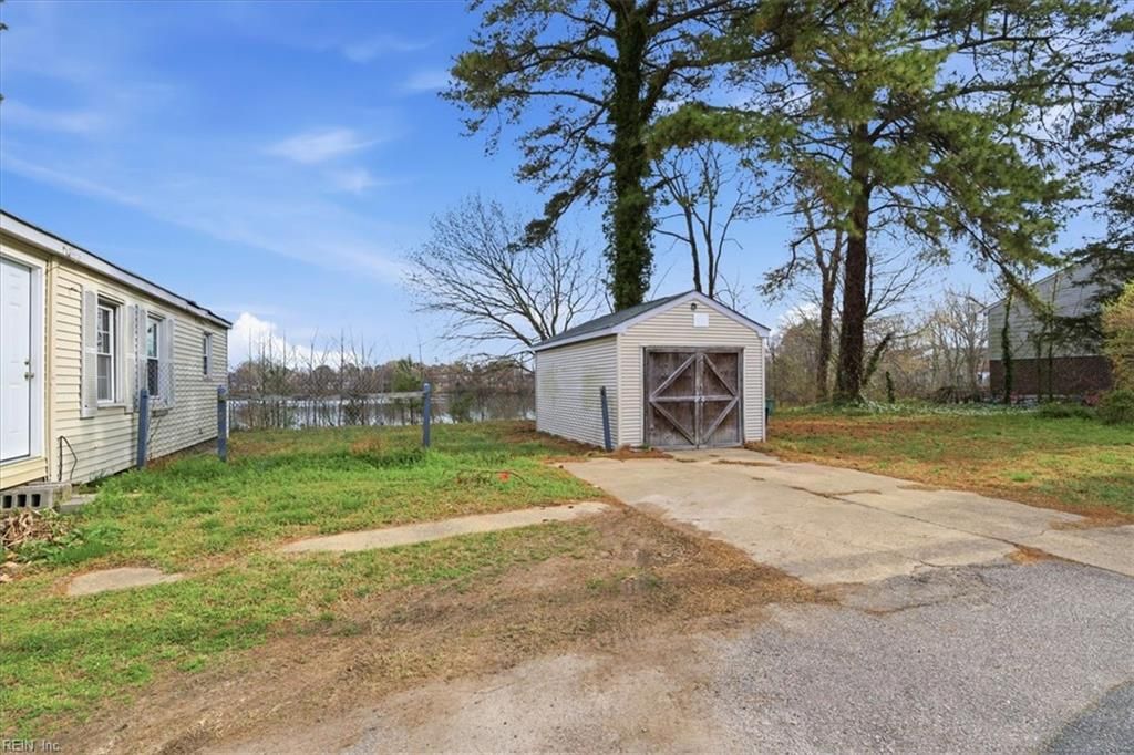 Photo of 1211 Reel Street, Norfolk, VA 23502 (MLS # 10624854)