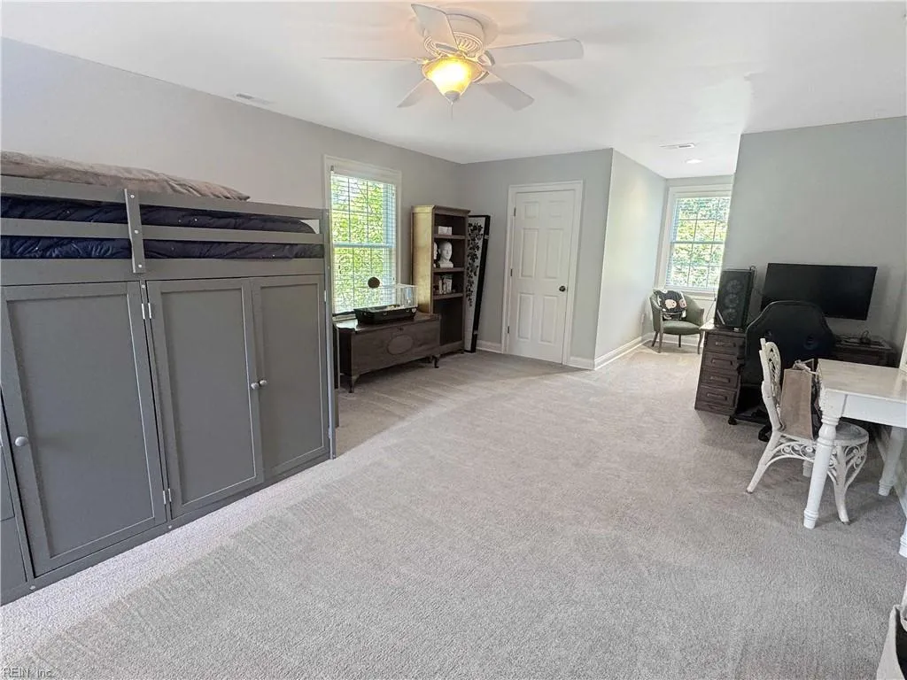 Hallieford, Virginia 23068, United States, 4 Bedrooms Bedrooms, ,3 BathroomsBathrooms,Residential,Active,152141