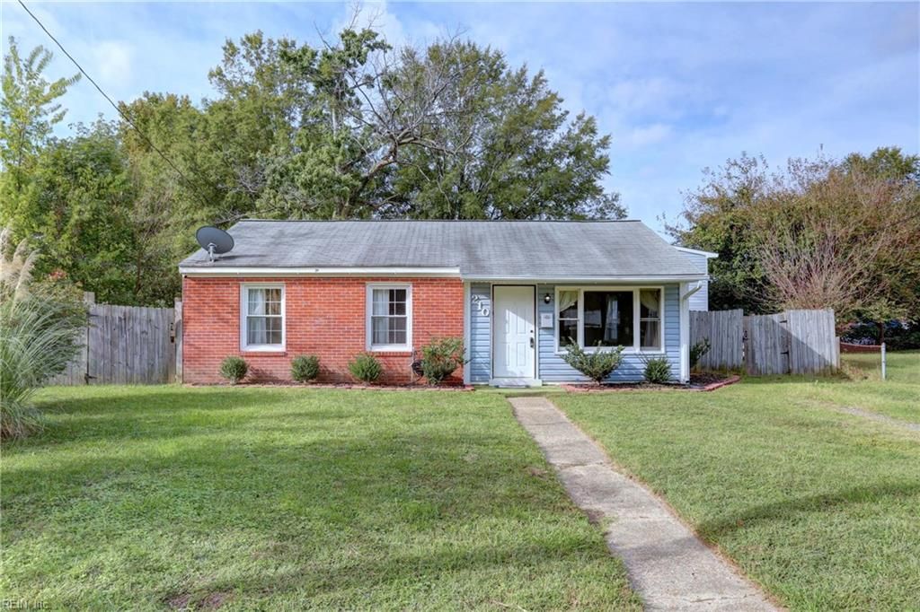 Photo of 210 Shawen Drive, Hampton, VA 23669 (MLS # 10605959)