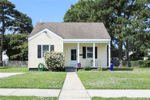 Single Family Residence in Norfolk VA 6383 Partridge Street 38.jpg
