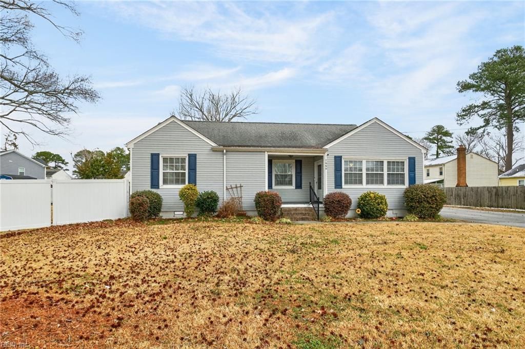 Photo of 1666 Kempsville Road, Virginia Beach, VA 23464 (MLS # 10621555)