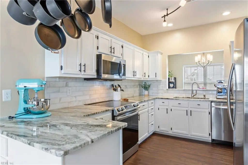 Chesapeake, Virginia 23320, United States, 3 Bedrooms Bedrooms, ,3 BathroomsBathrooms,Residential,Active,101420