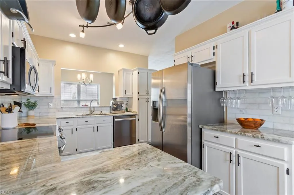 Chesapeake, Virginia 23320, United States, 3 Bedrooms Bedrooms, ,3 BathroomsBathrooms,Residential,Active,101420