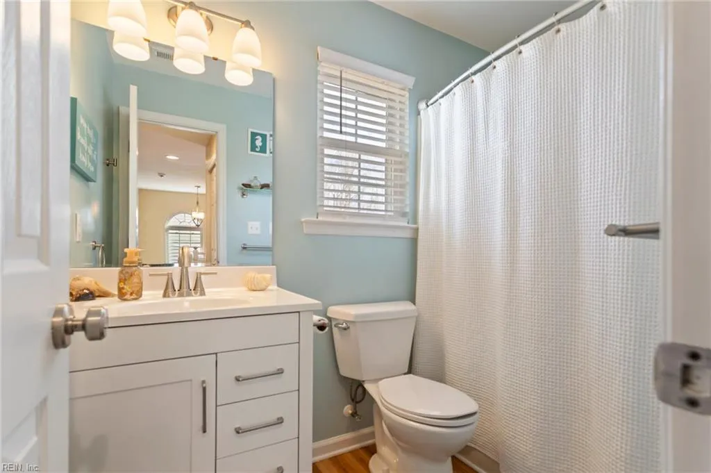 Chesapeake, Virginia 23320, United States, 3 Bedrooms Bedrooms, ,3 BathroomsBathrooms,Residential,Active,101420