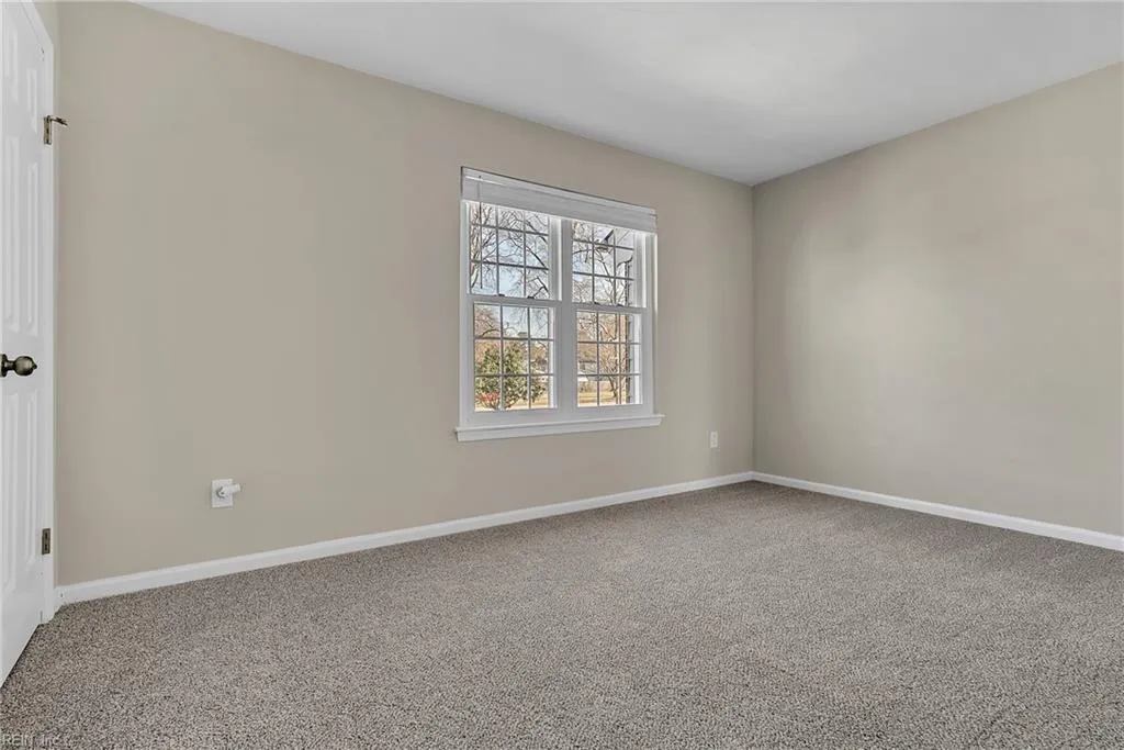 Chesapeake, Virginia 23320, United States, 2 Bedrooms Bedrooms, ,2 BathroomsBathrooms,Residential,Active,97469