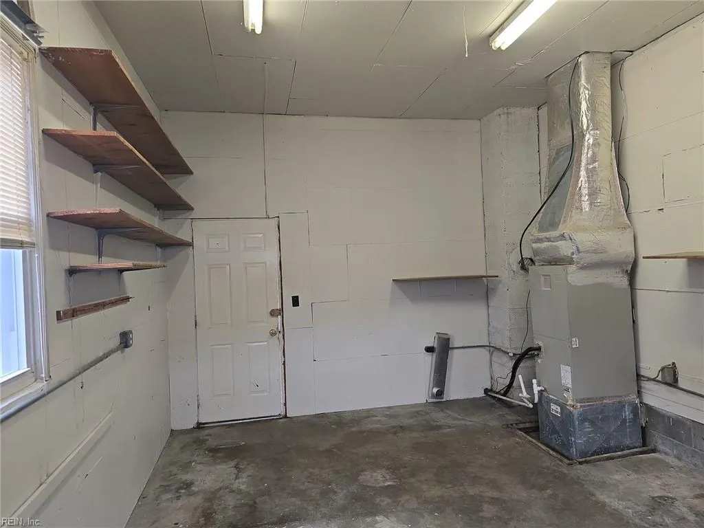 Chesapeake, Virginia 23325, United States, 2 Bedrooms Bedrooms, ,1 BathroomBathrooms,Residential,Pending,4807