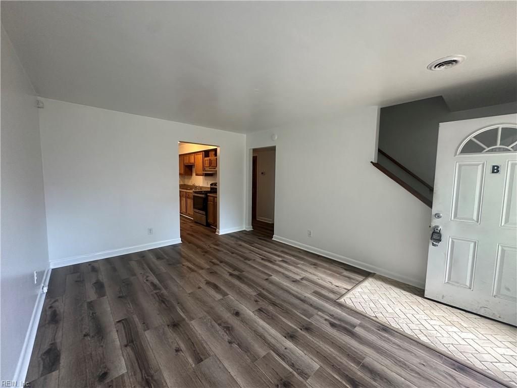 Photo of 1531 Spruce Street #B, Norfolk, VA 23502 (MLS # 10634015)