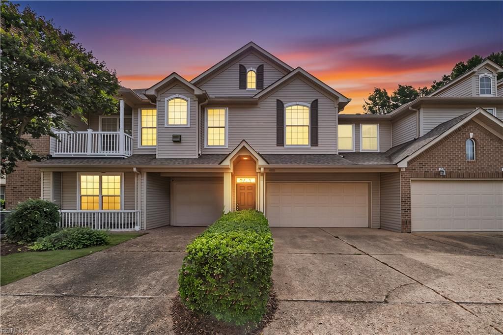 Photo of 1006 Grand Oak Lane, Virginia Beach, VA 23455 (MLS # 10637027)