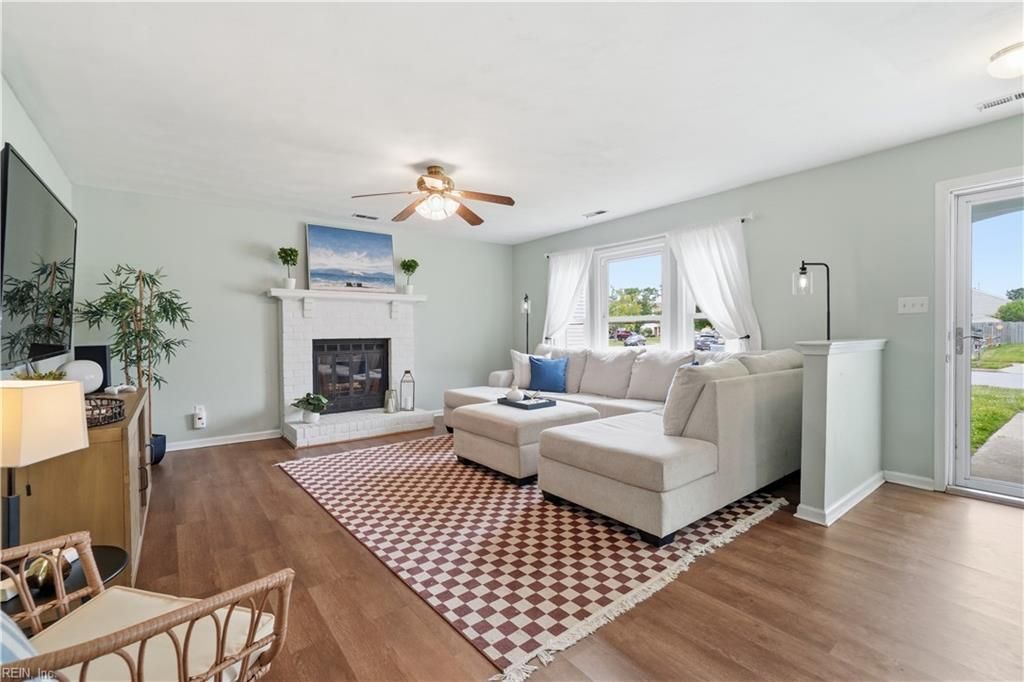 Photo of 875 Avatar Drive, Virginia Beach, VA 23454 (MLS # 10639251)
