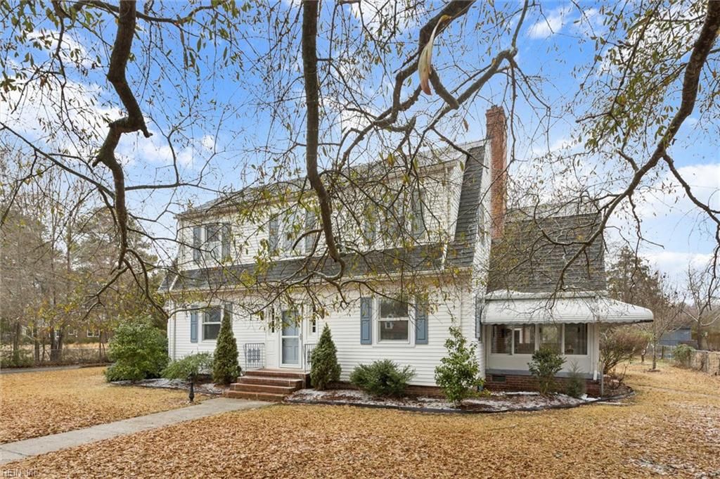 Photo of 6140 Whaleyville Boulevard, Suffolk, VA 23438 (MLS # 10625077)