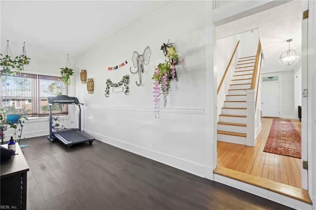 Photo of 498 Romayne Drive, Newport News, VA 23601 (MLS # 10624432)