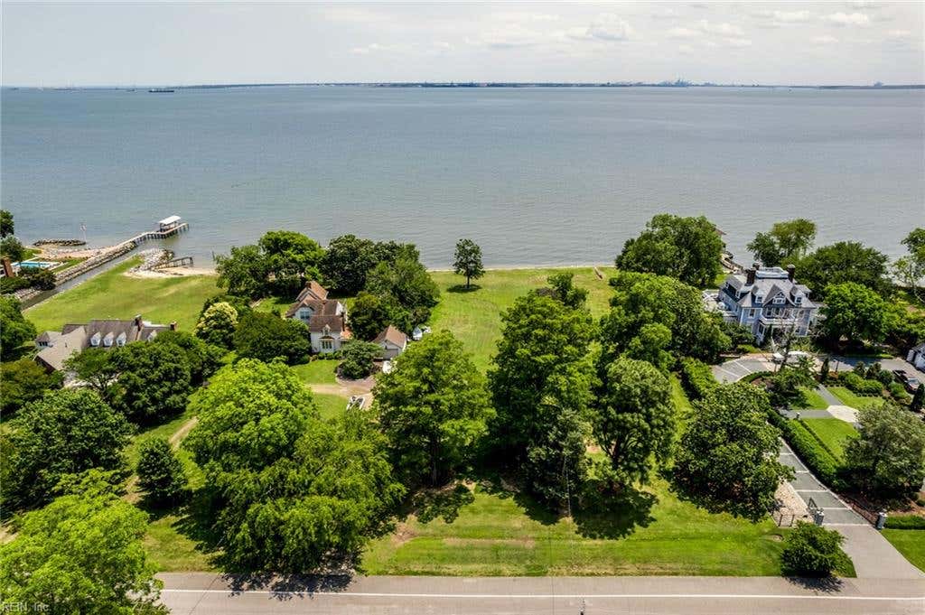 Photo of 1508 Chesapeake Avenue, Hampton, VA 23661 (MLS # 10650075)