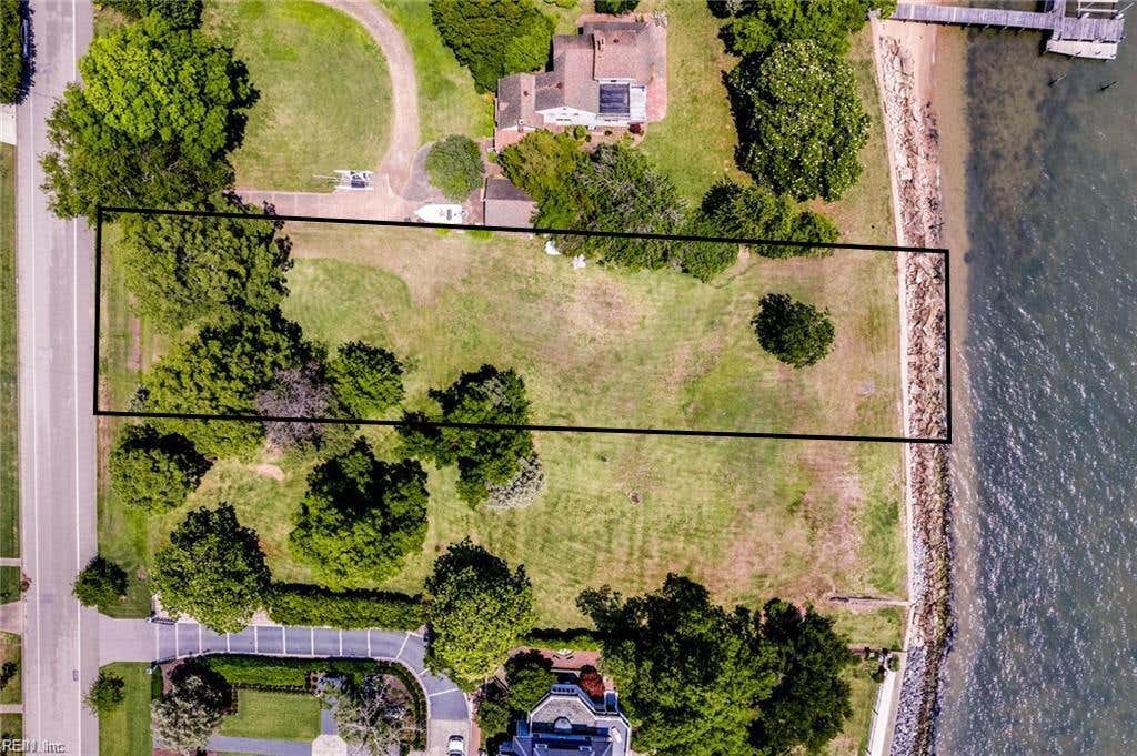 Photo of 1508 Chesapeake Avenue, Hampton, VA 23661 (MLS # 10650075)