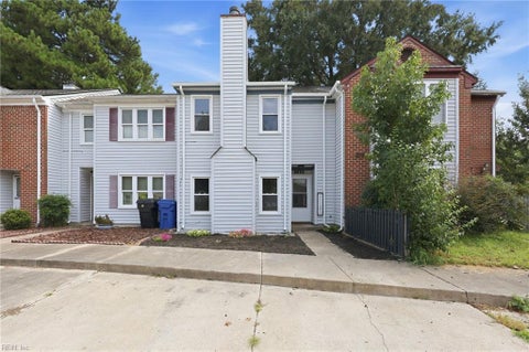 Photo of 716 Glenshire Drive DR, Virginia Beach, VA 23462 (MLS # 10652050)