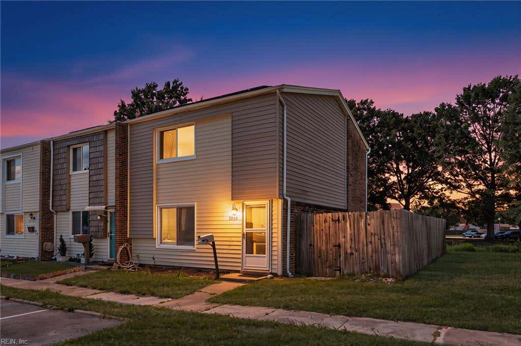 Photo of 1224 Green Cedar Lane, Virginia Beach, VA 23453 (MLS # 10647690)